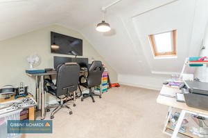 Loft Room- click for photo gallery